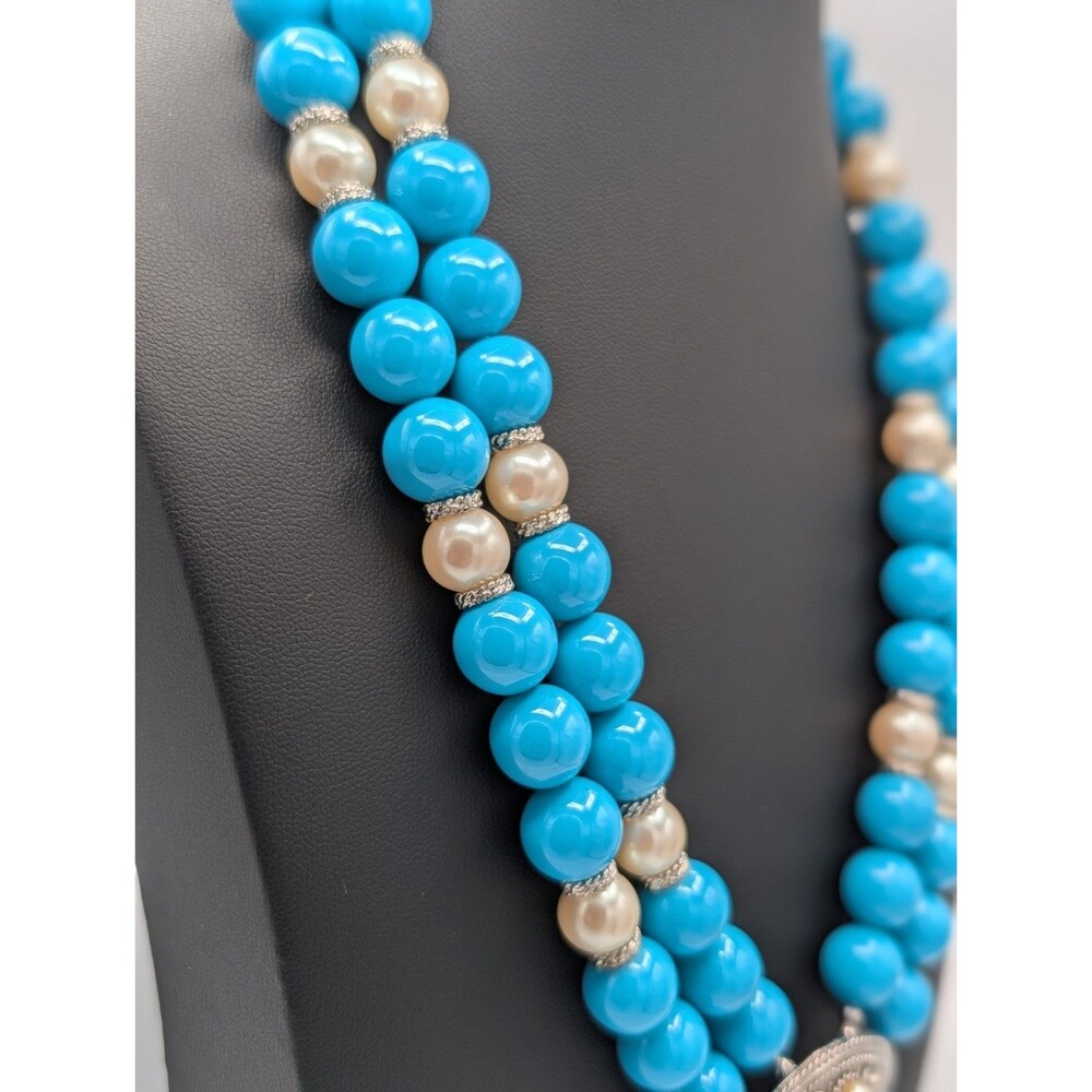 Vintage Necklace 18” Double Strand Beaded Turquoise Lucite Faux Pearl Medallion image 2